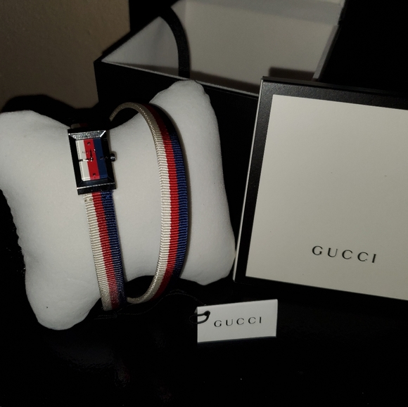 Gucci bracelet watch - Picture 2 of 7
